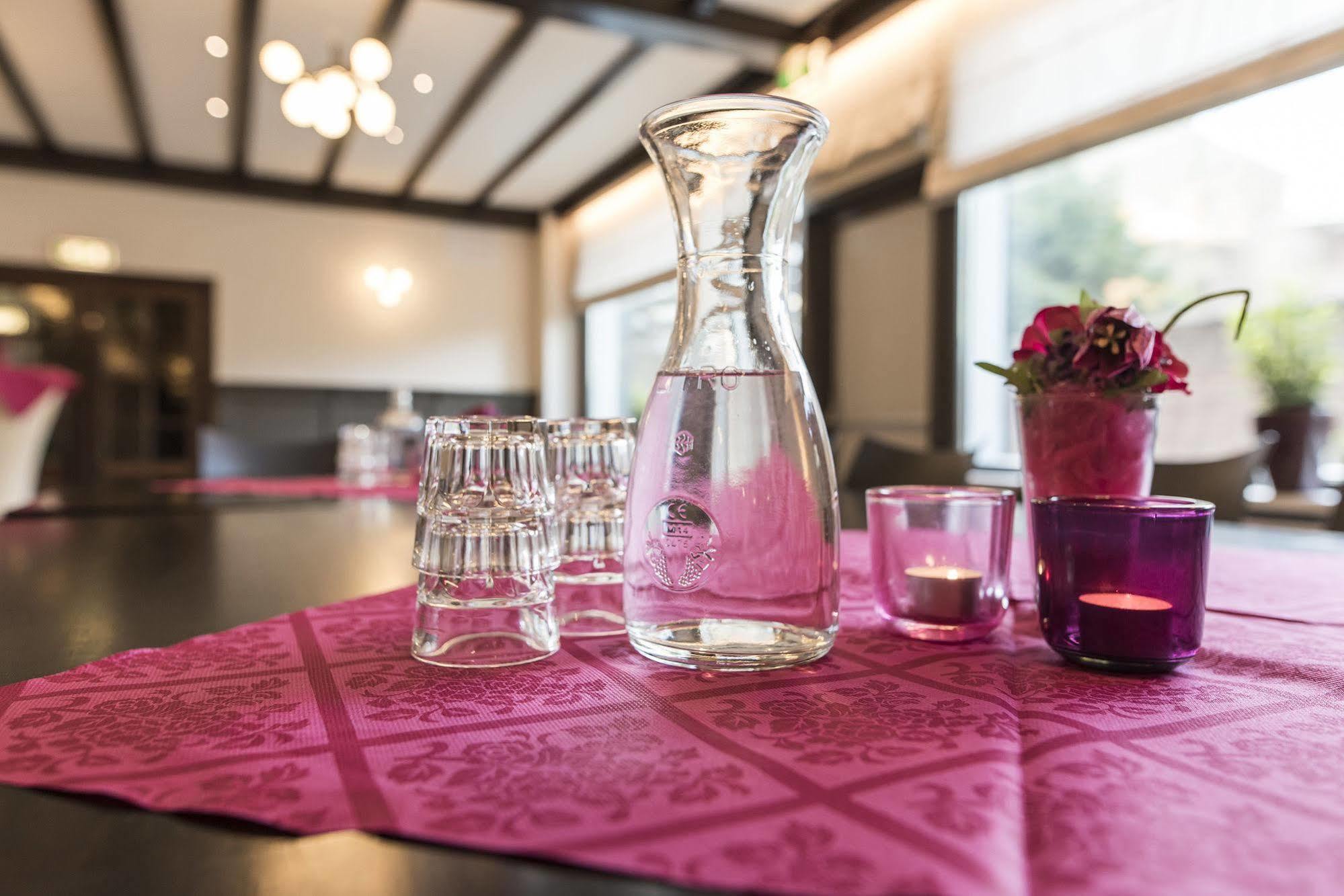 埃尔斯特海特威朋酒店 外观 照片